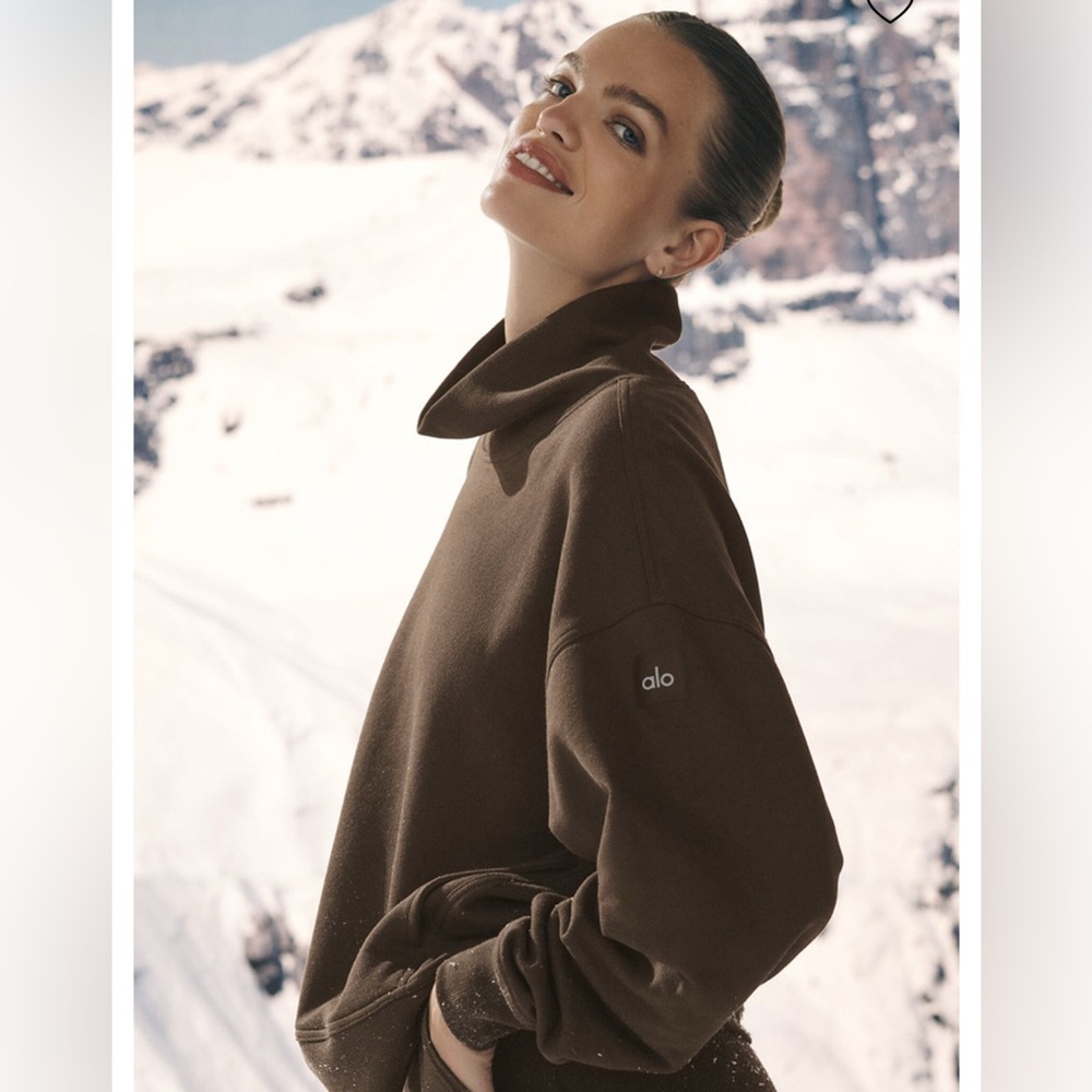 ALO Yoga Hazy Mock Neck Pullover